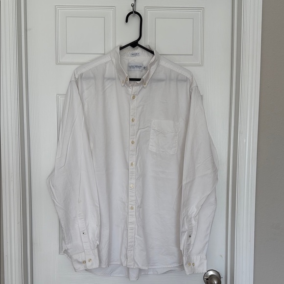 Lucky Brand Other - Lucky Brand men’s white longsleeve button down shirt